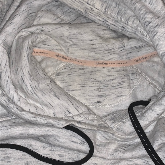 Calvin Klein hoodie - Picture 3 of 4